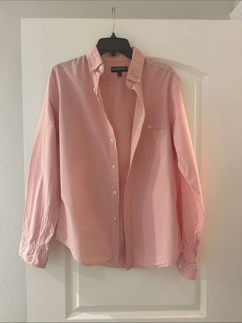 Express Pink Long-Sleeve Button-Down Shirt